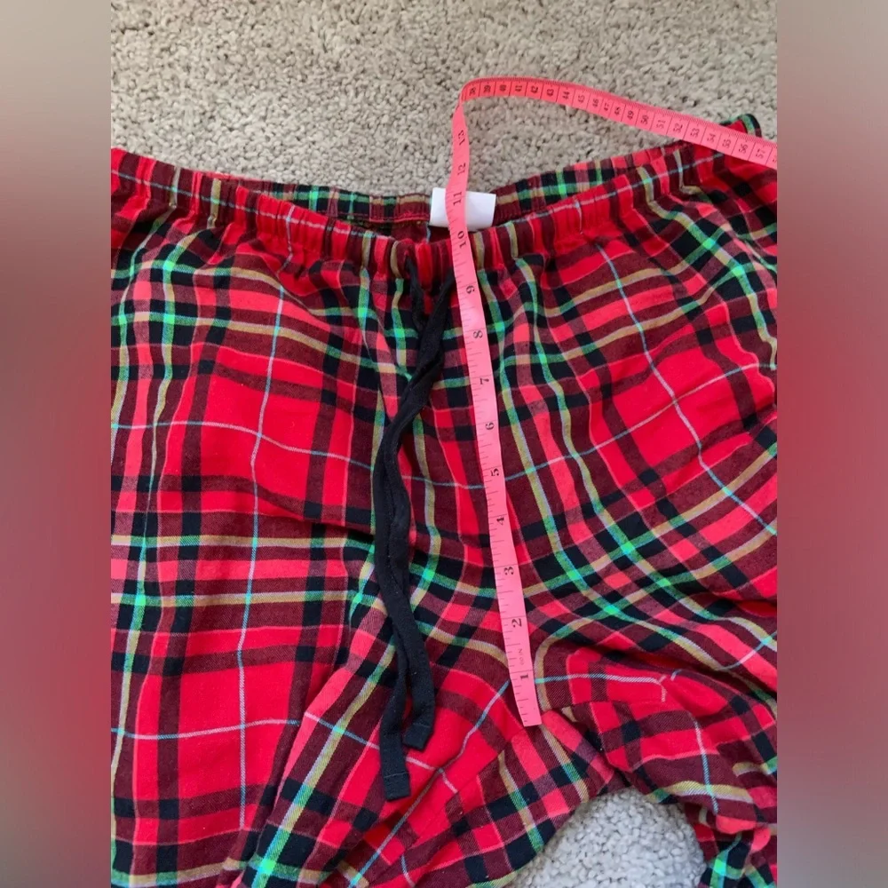 Wondershop by Target plaid pants size small​ - Picture 2 of 9